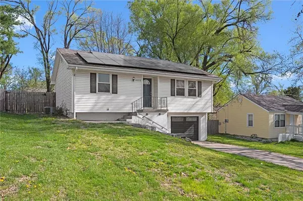 5110 NE 45th ST, Kansas City, MO 64117