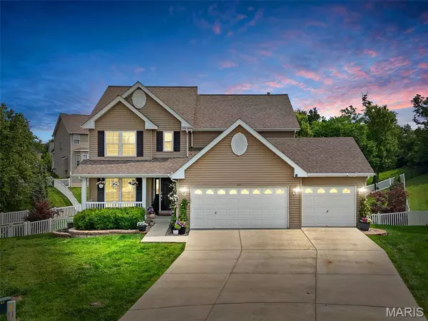 111 Harvestgate CT, O'fallon, MO 63367