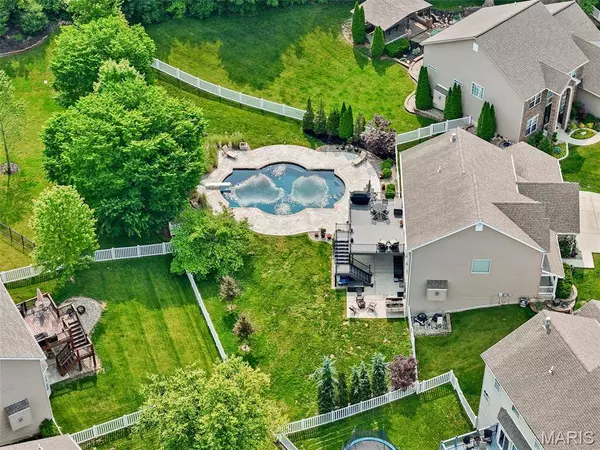 111 Harvestgate CT, O'fallon, MO 63367