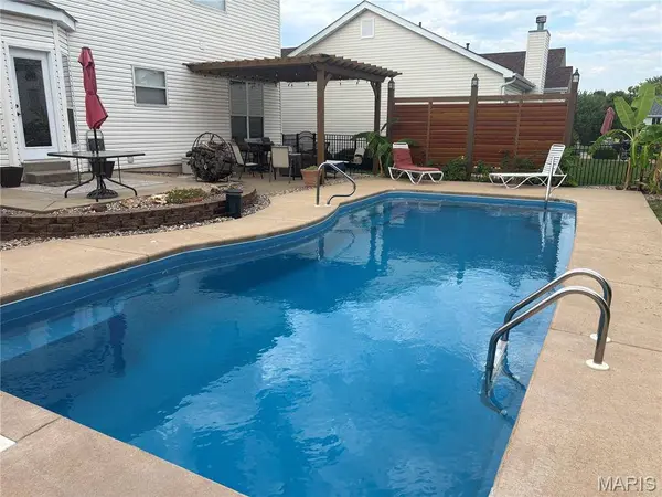 634 Zumwalt XING, O'fallon, MO 63366
