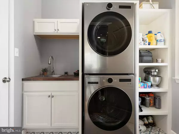 460 WELSH HILL RD, Newark, DE 19702