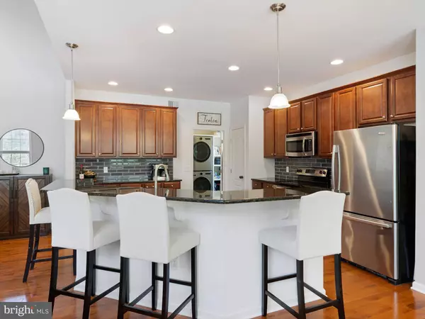 460 WELSH HILL RD, Newark, DE 19702