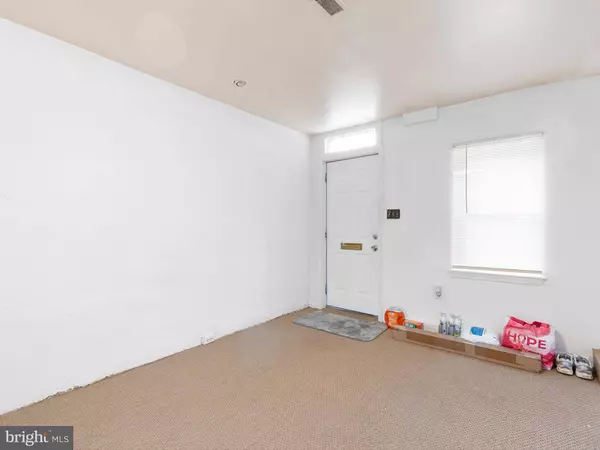 831 WINDSOR ST, Wilmington, DE 19801