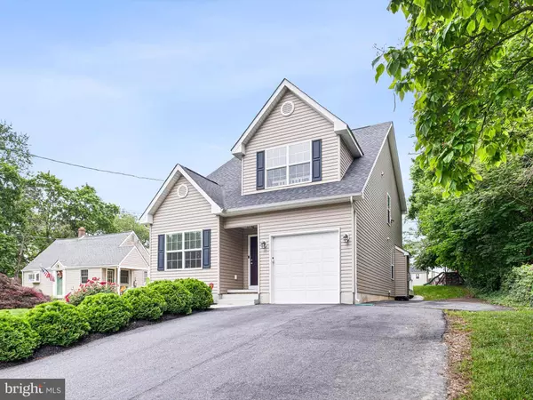 216 OLD CHURCHMANS RD, New Castle, DE 19720