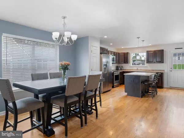 216 OLD CHURCHMANS RD, New Castle, DE 19720