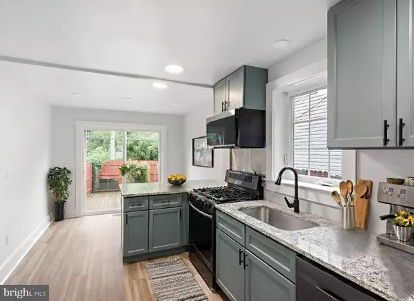 18 DENHAM AVE, Claymont, DE 19703