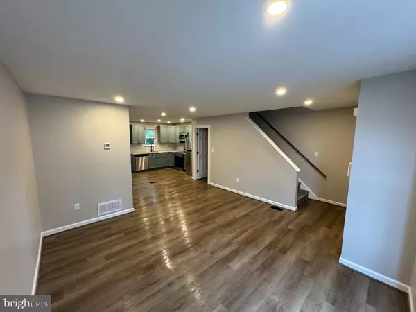 252 MANSION PKWY, New Castle, DE 19720