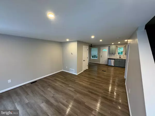 252 MANSION PKWY, New Castle, DE 19720