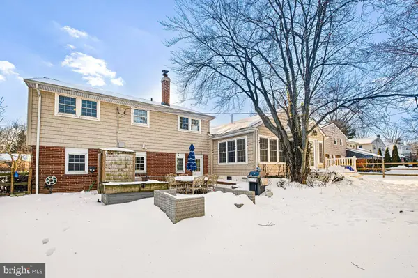 2227 GRUBB RD, Wilmington, DE 19810