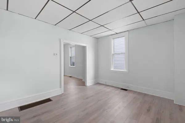 403 S 6TH ST, Darby, PA 19023