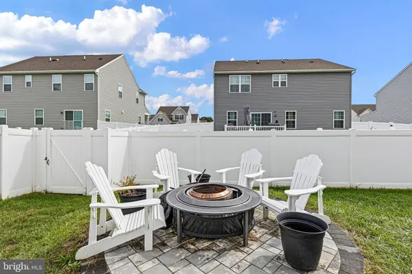 215 CRESCITA LN, Clayton, DE 19938