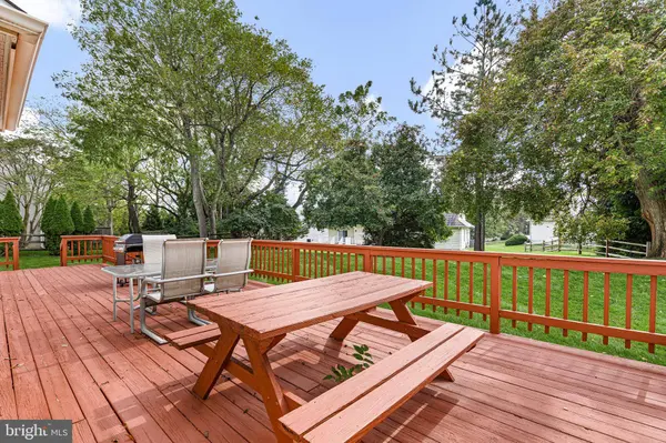 26 SILVERWOOD BLVD, Newark, DE 19711
