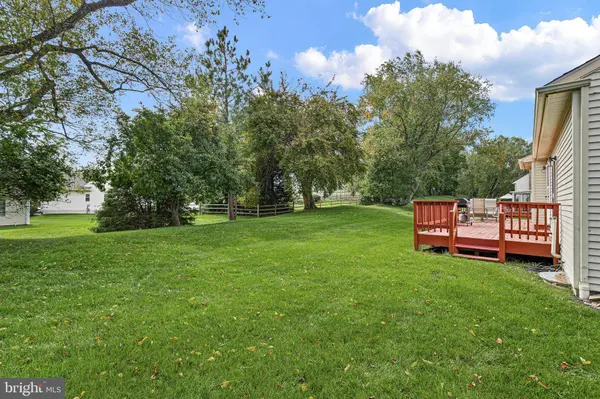 26 SILVERWOOD BLVD, Newark, DE 19711