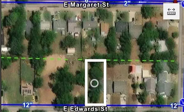 1318 E Edwards ST, Shawnee, OK 74801