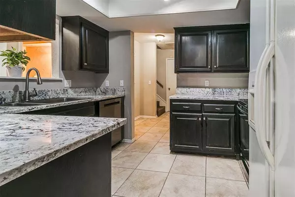 3709 Summer Cloud DR, Edmond, OK 73013