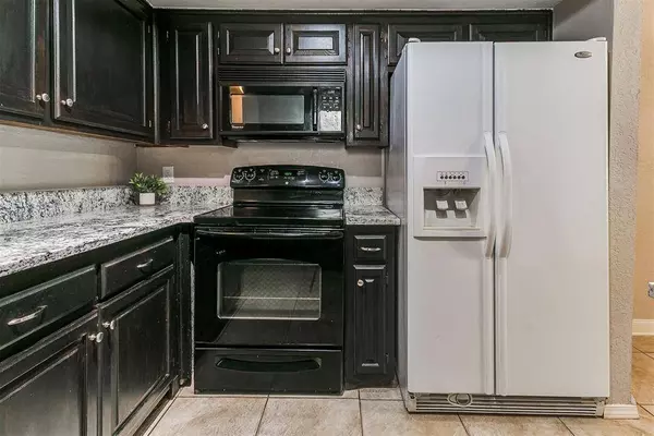 3709 Summer Cloud DR, Edmond, OK 73013