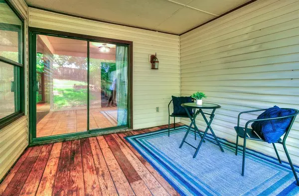 3709 Summer Cloud DR, Edmond, OK 73013