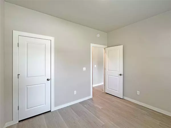 1108 W Dewey ST, Shawnee, OK 74801