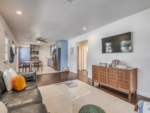 3032 Somerset PL, Oklahoma City, OK 73116