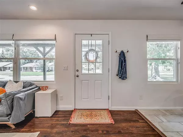 3032 Somerset PL, Oklahoma City, OK 73116