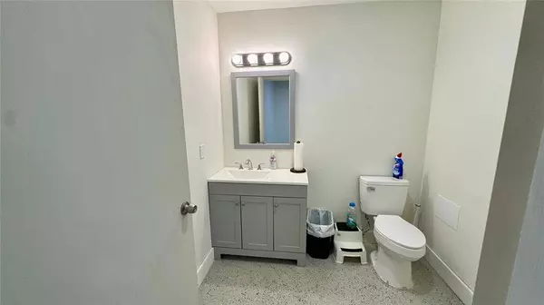 308 W State Hwy 152 HWY #212, Mustang, OK 73064