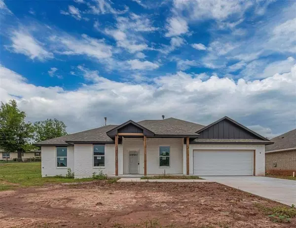 1405 Coffey DR, Perry, OK 73077