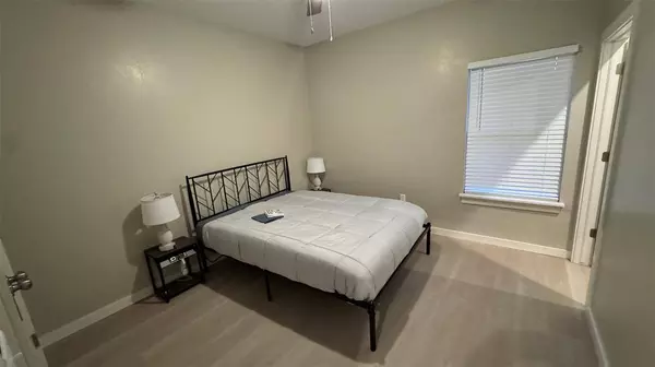 110 Sterling DR, Chickasha, OK 73018