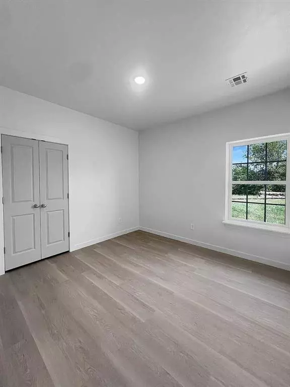 1820 SW NH Jones AVE, Lawton, OK 73501