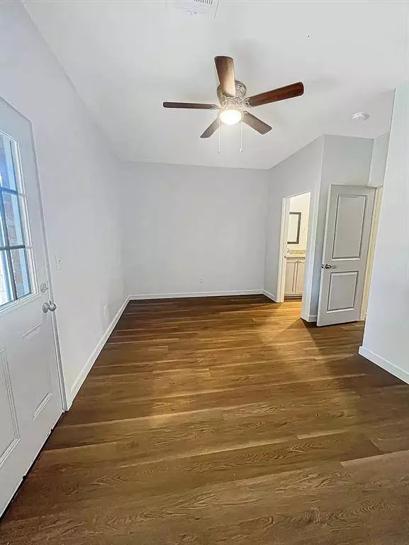 805 SW Summit AVE #B, Lawton, OK 73501