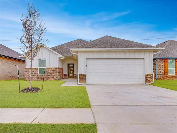 8301 NW 163rd TER, Edmond, OK 73013