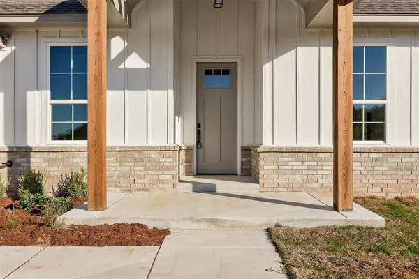 3445 Prairie View TRL, Noble, OK 73068