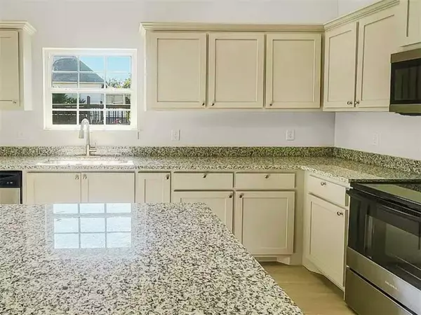 410 NW Arlington AVE #B, Lawton, OK 73507