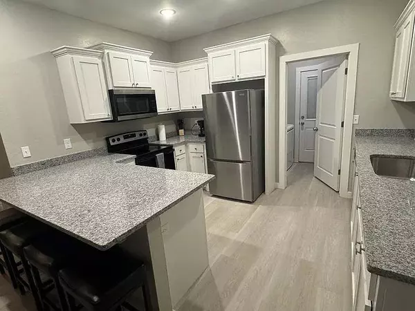 116 Sterling DR, Chickasha, OK 73018