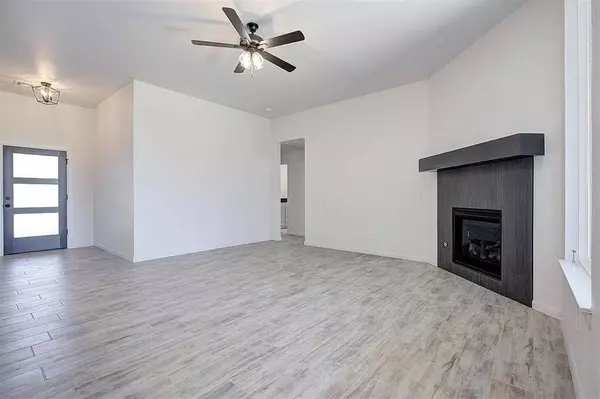 2008 W Flintlock WAY, Mustang, OK 73064