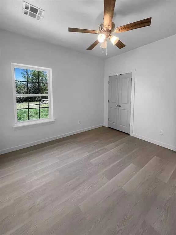 1704 SW Washington AVE, Lawton, OK 73501