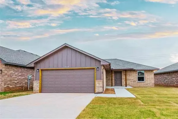 1706 Highland LOOP, Guthrie, OK 73044