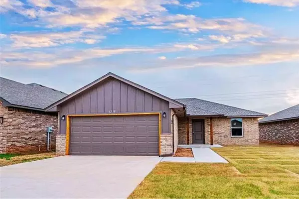 1524 Highland LOOP, Guthrie, OK 73044