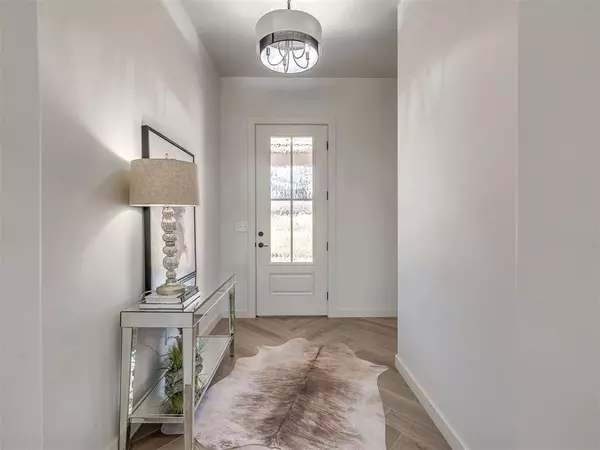 10948 Sandstone Ridge WAY, Guthrie, OK 73044