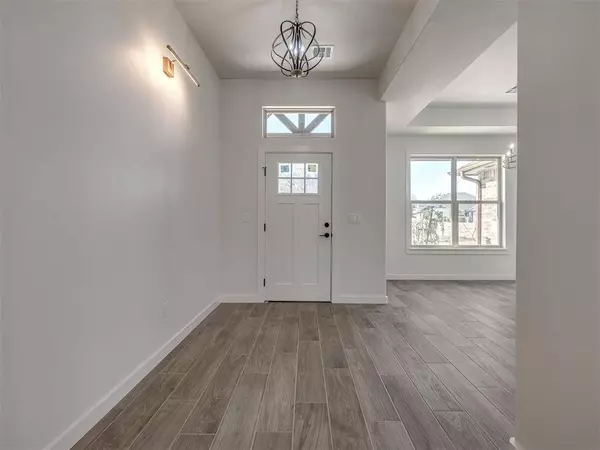 10924 Sandstone Ridge WAY, Guthrie, OK 73044