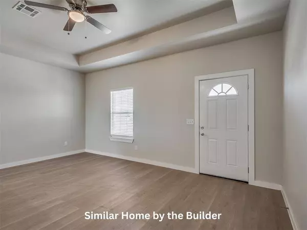 118 Sterling DR, Chickasha, OK 73018