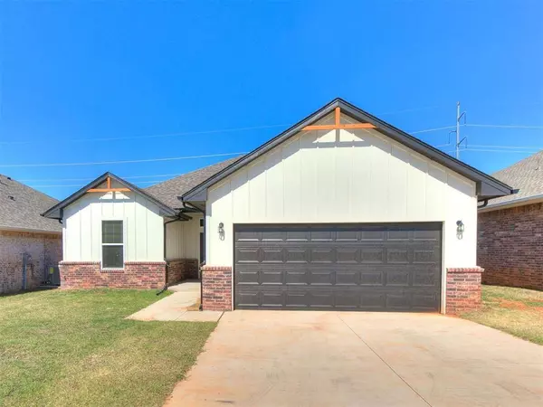 8325 NW 163rd TER, Edmond, OK 73013