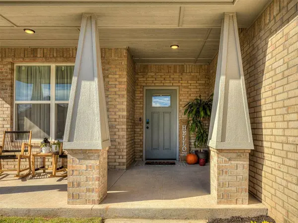 17773 Walnut Creek RD, Edmond, OK 73012