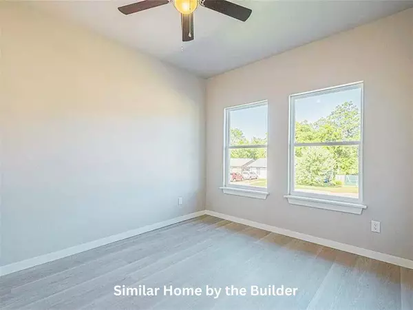 327 S Adyelotte AVE, Shawnee, OK 74801