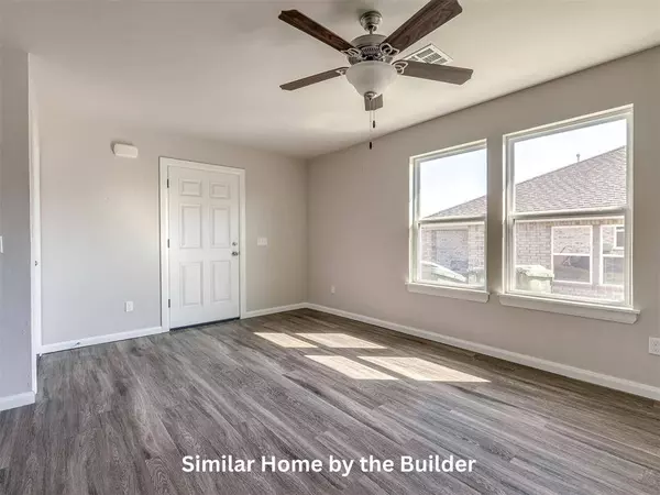 1112 Ashton LN, Yukon, OK 73099