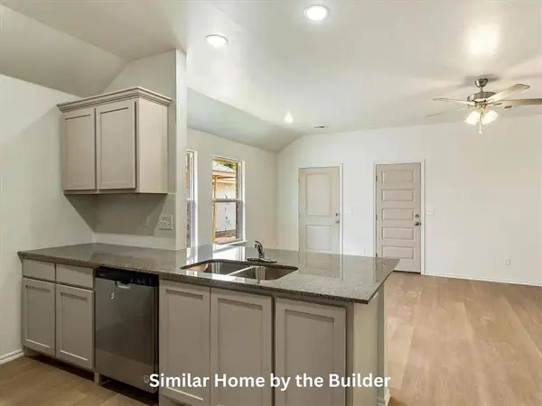 1707 SW Washington AVE, Lawton, OK 73501