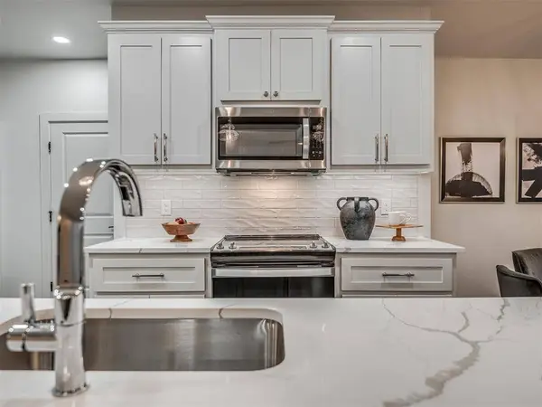 11425 Blue Heron Creek, Guthrie, OK 73044