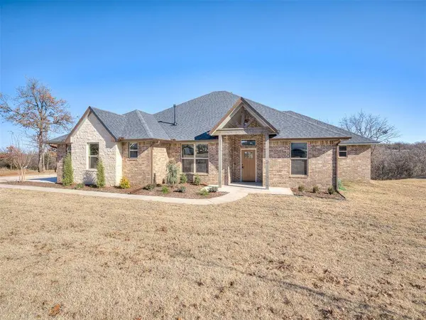 10924 Sandstone Ridge WAY, Guthrie, OK 73044