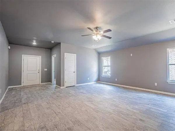 409 Grove ST, Perry, OK 73077