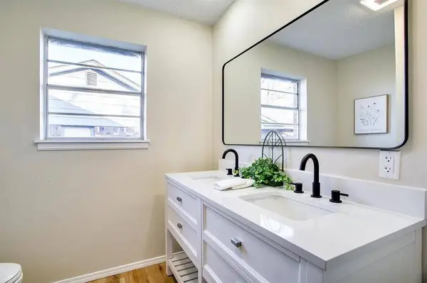 3681 Antelope DR, Enid, OK 73701