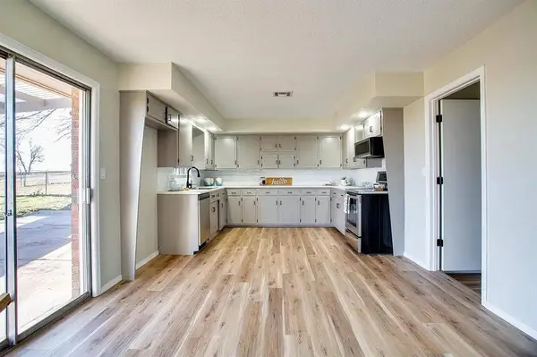 3681 Antelope DR, Enid, OK 73701